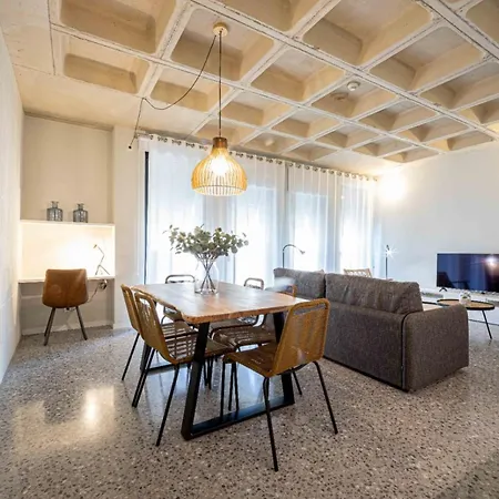 Barcelona Touch Apartments - Rosich L'Hospitalet de Llobregat Exterior photo