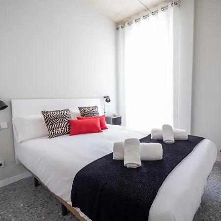 Barcelona Touch Apartments - Rosich L'Hospitalet de Llobregat Exterior photo